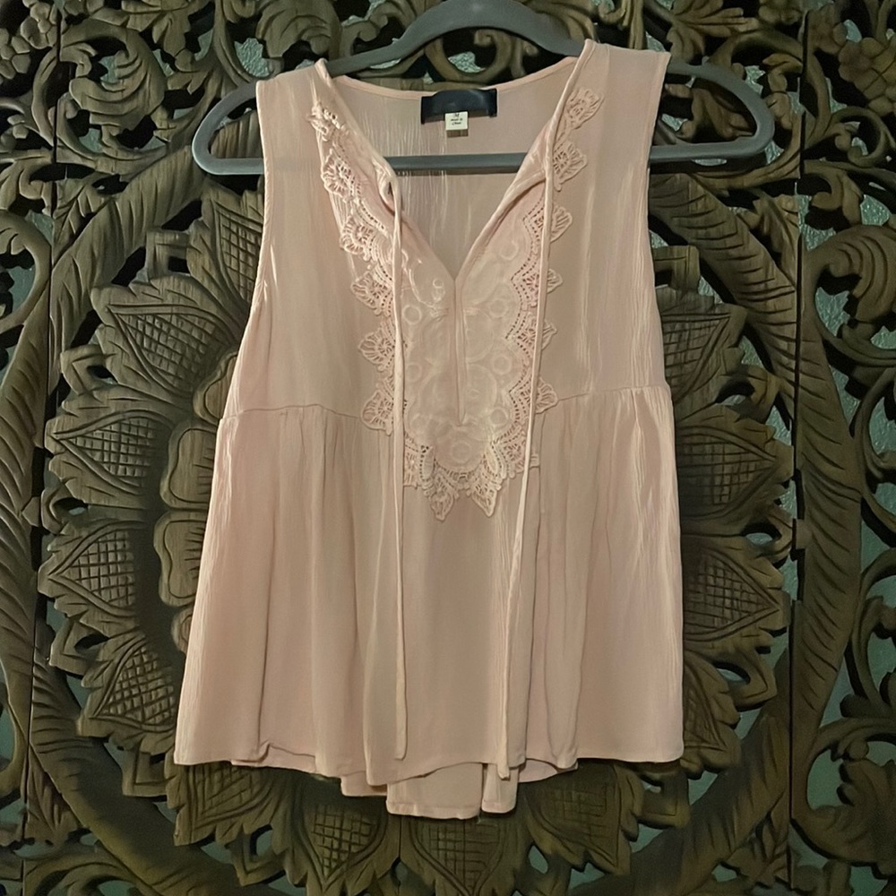 Blue Rain lace tank in pale pink